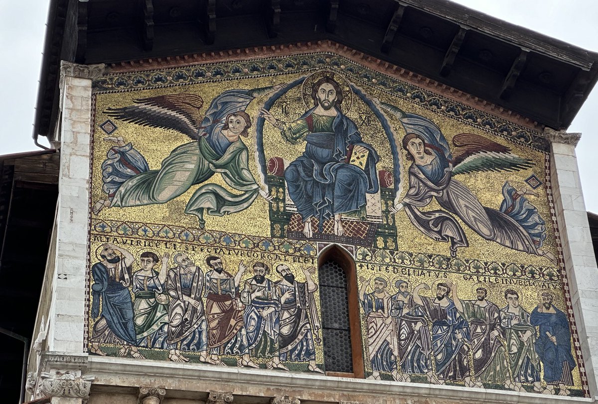 CoachBruggeman's tweet photo. More incredible architecture in Lucca. https://t.co/ctNO1A54JR