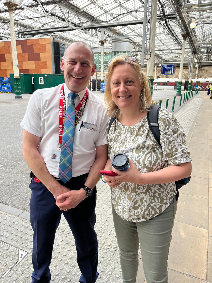 fab to meet a train driver who helped us when @lner train cancelled.  So Inspired by his passion for his vocation. TY Ross! #aboveandbeyond