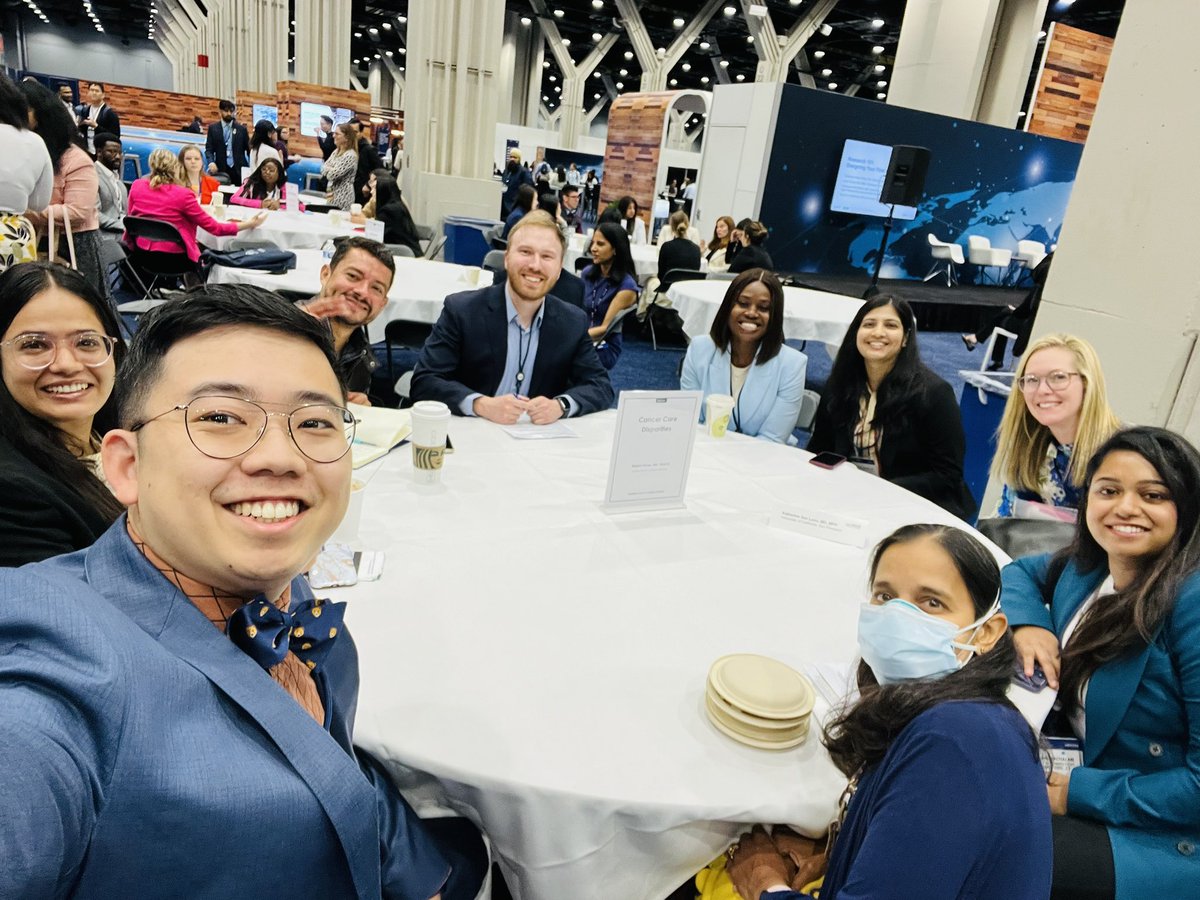 The most amazing career conversations w/ <a href="/KVanLoonMD/">Katherine Van Loon, MD, MPH</a> and @manalipatelmd at the #TEC! So much wisdom shared and gained from hearing their inspirational career journeys! So happy to connect w/ all the other residents passionate about #cancerdisparities at the table ❤️ #ASCO24
