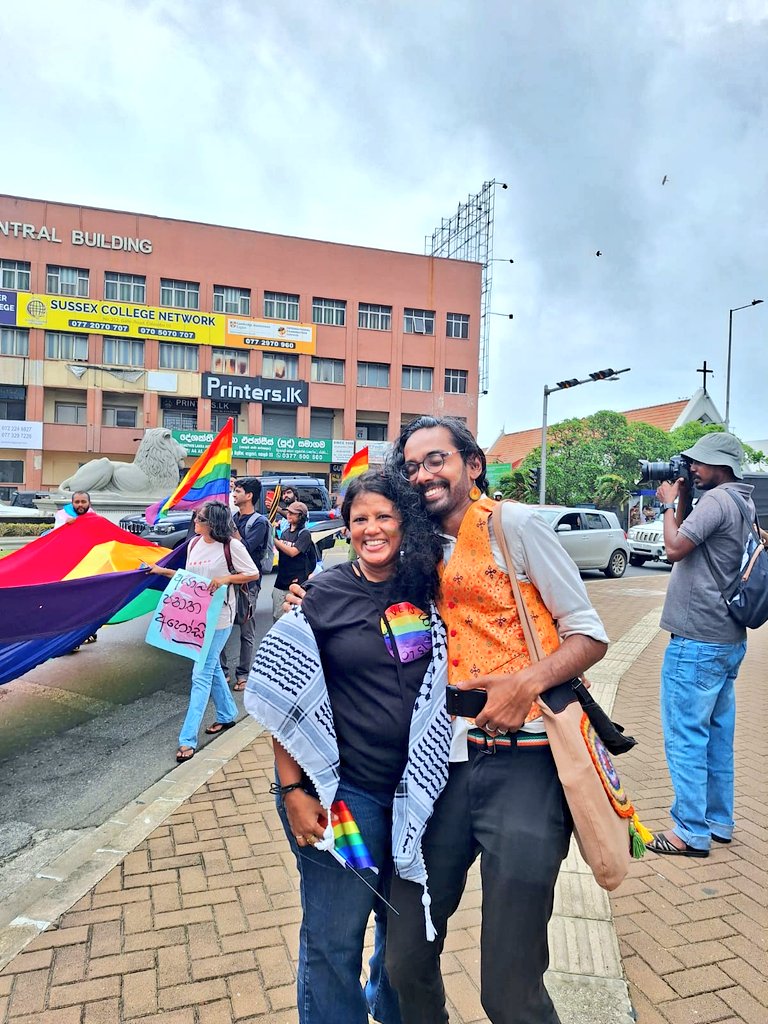 EmDeeS11's tweet photo. Love is love is love is love...............๐ณ๏ธโ๐๐ณ๏ธโโง๏ธโค๏ธโ๐พ
#PrideMarch2024
#FreedomPrideParade #lka https://t.co/5iLJbnxbIi