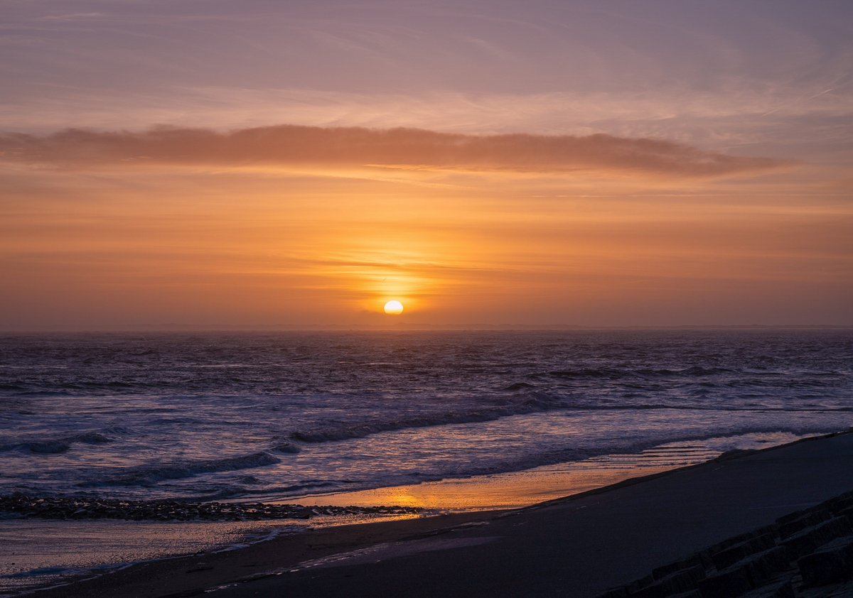 Emicide's tweet photo. Heimatgefühle auf Norderney ❤️ https://t.co/ok5rPJFyjG