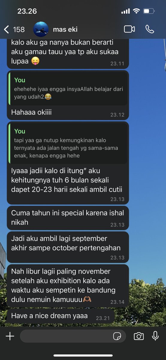 unicrxn's tweet photo. the real “kita usahakan mas mas jawa itu” 🫵🏻👀 https://t.co/ZKfKkFIWDv