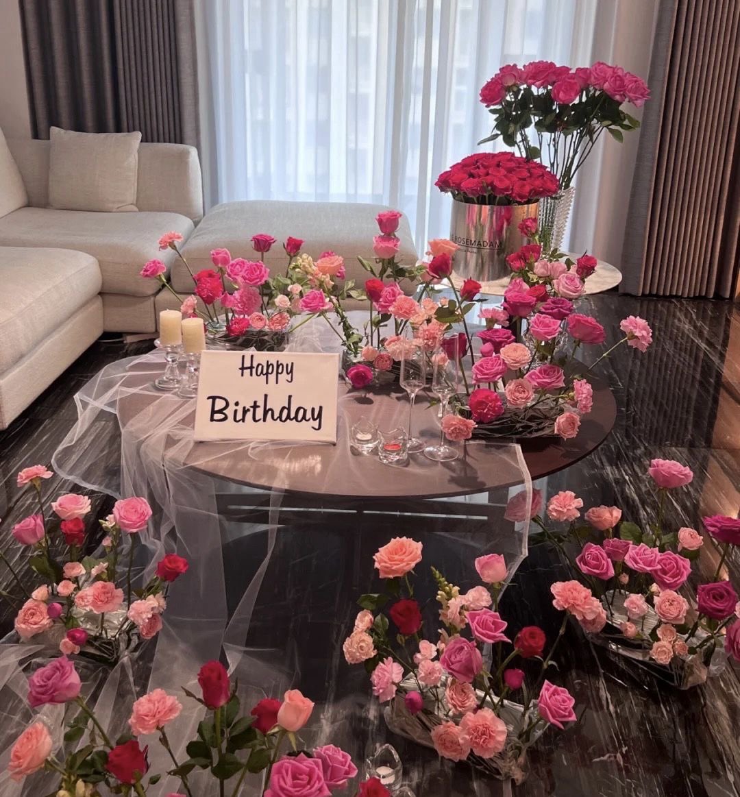 effeminato's tweet photo. my  highly  controversial  opinion  is  that ;  u  should  be  giving  flowers  to  the  person  that  makes  u  cum  the  most  (*ᴗ͈ˬᴗ͈)ꕤ*.ﾟ https://t.co/IVm3IghocJ