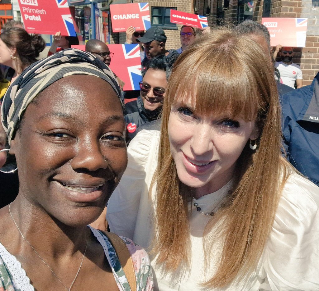 ValerieABossman's tweet photo. My pal Ash' displayed #RepresentationsMatters as his signing #BSL set such an excitement in #Harrow
Today, our #Labour Deputy Leader signed & spent time with locals & activists!
Only #AngelaRayner could create this #community spirit in #Battleground seat .@PrimeshPatel ๐ค๐พ๐ณ๐๐ฟ๐น https://t.co/5uXvf3i5lm