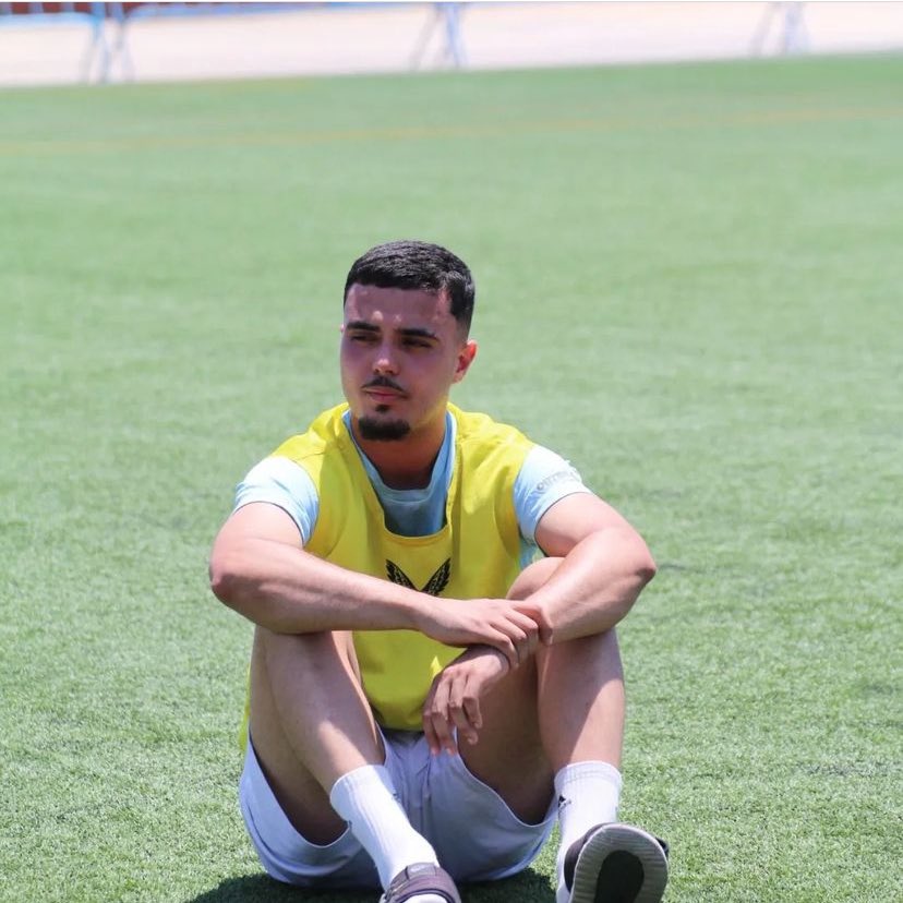 d_cerca's tweet photo. DEPORTES|| No pudo ser, a pesar de ser muy superiores en el terreno de juego, pero el Poli Ejido ha empatado a 1 en la vuelta de la final de los play off de ascenso y se queda sin subir a División de Honor. Al equipo le pesó el 1-0 en contra de la ida. https://t.co/ClPmwvIGfs