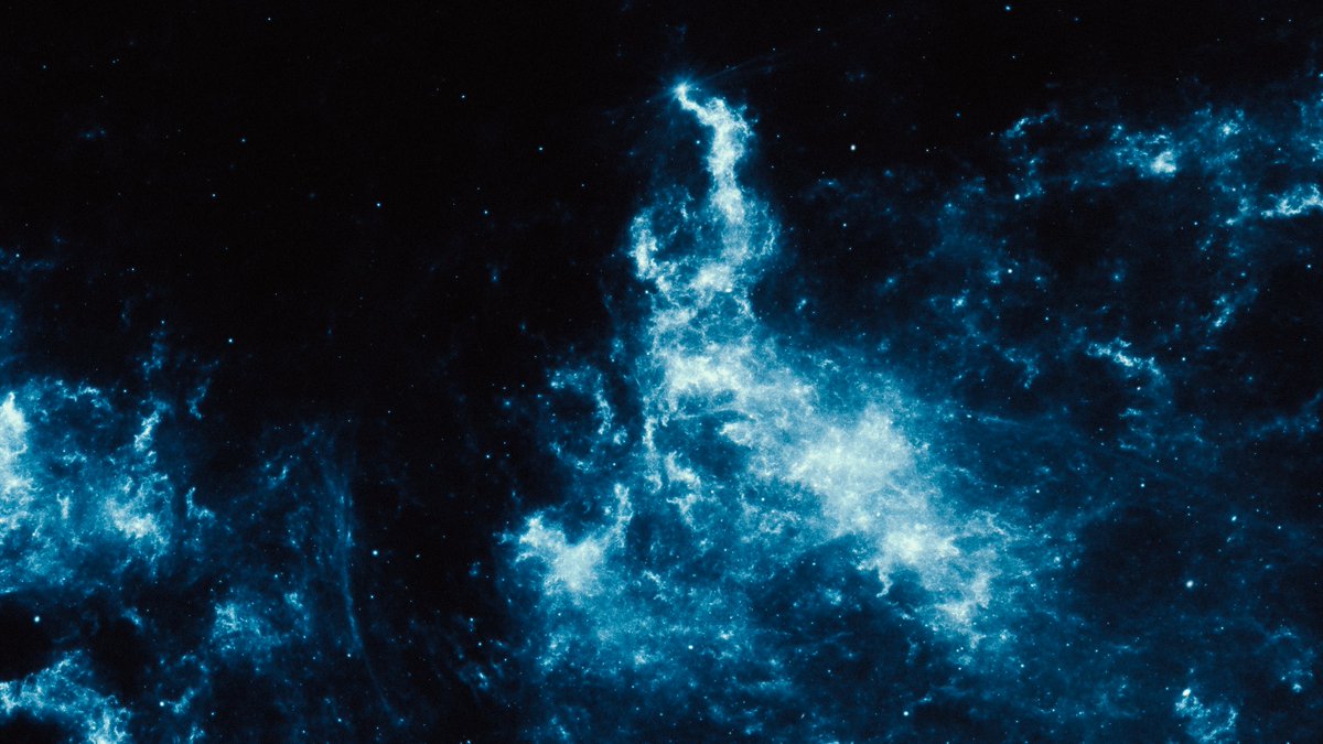 zordewfx's tweet image. Been playing with #IFSRenderer 

I&apos;ve been looking for realistic nebula/space rendering for a lot of time.

Definitely this is the best result I&apos;ve got ever.

And guess what, it only took me 20 minutes, and 2 minutes to render in 4K quality.

Credits to AlaskanFX for the tutorial