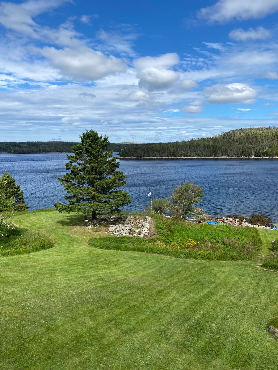 deoghe's tweet photo. Love where you live. ⁦@EASTCOASTLIFEST⁩ https://t.co/9fClUa1fEY