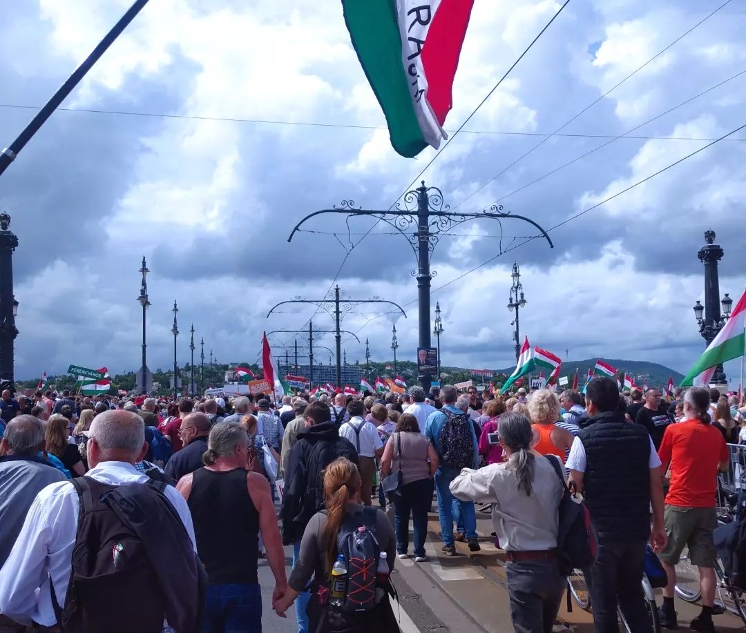 AdamMoczar's tweet photo. 🇭🇺 Yesterday we held Europe's largest pro-peace rally. #Hungary wants #peace in Ukraine and in the whole world.

Do you agree with Hungary's pro-peace stance? https://t.co/0AhTwU9It0