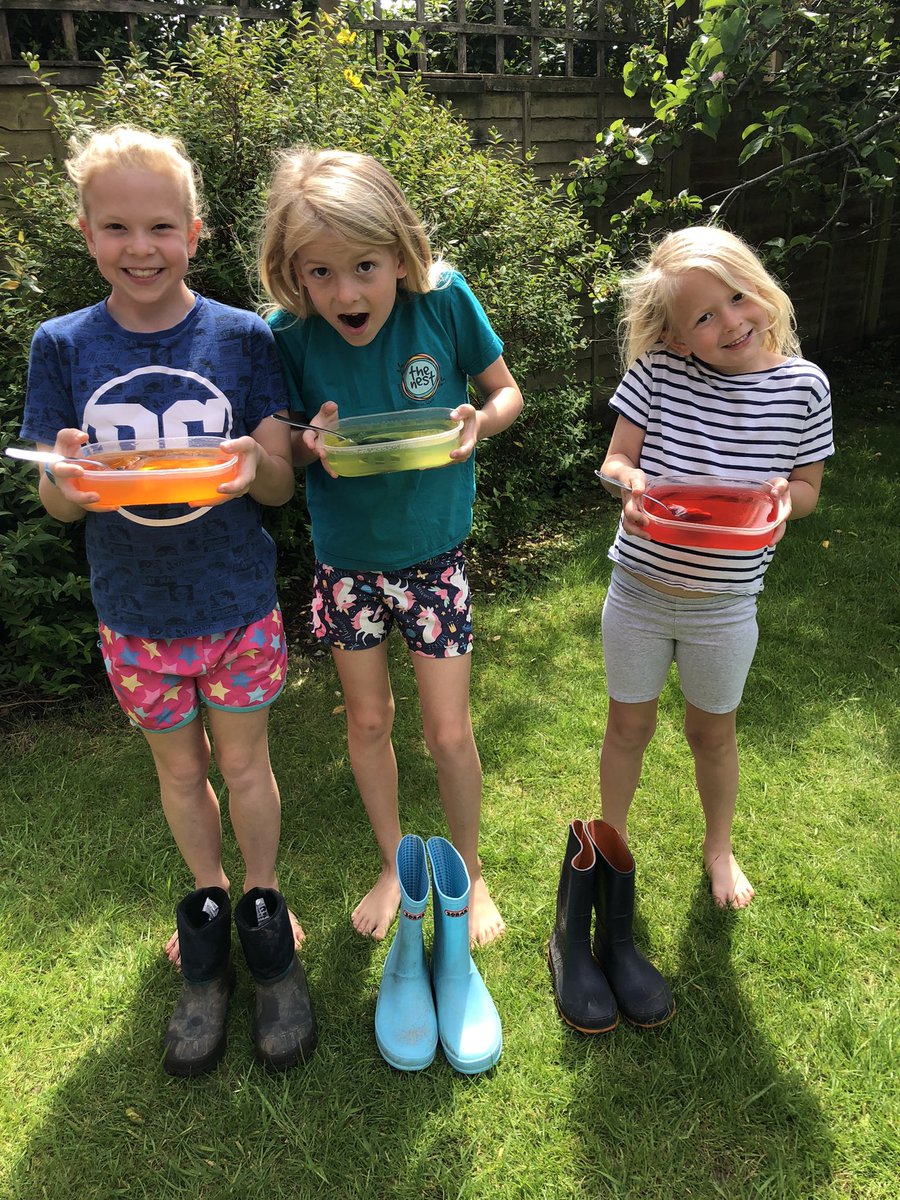 LauraLewry tweet media