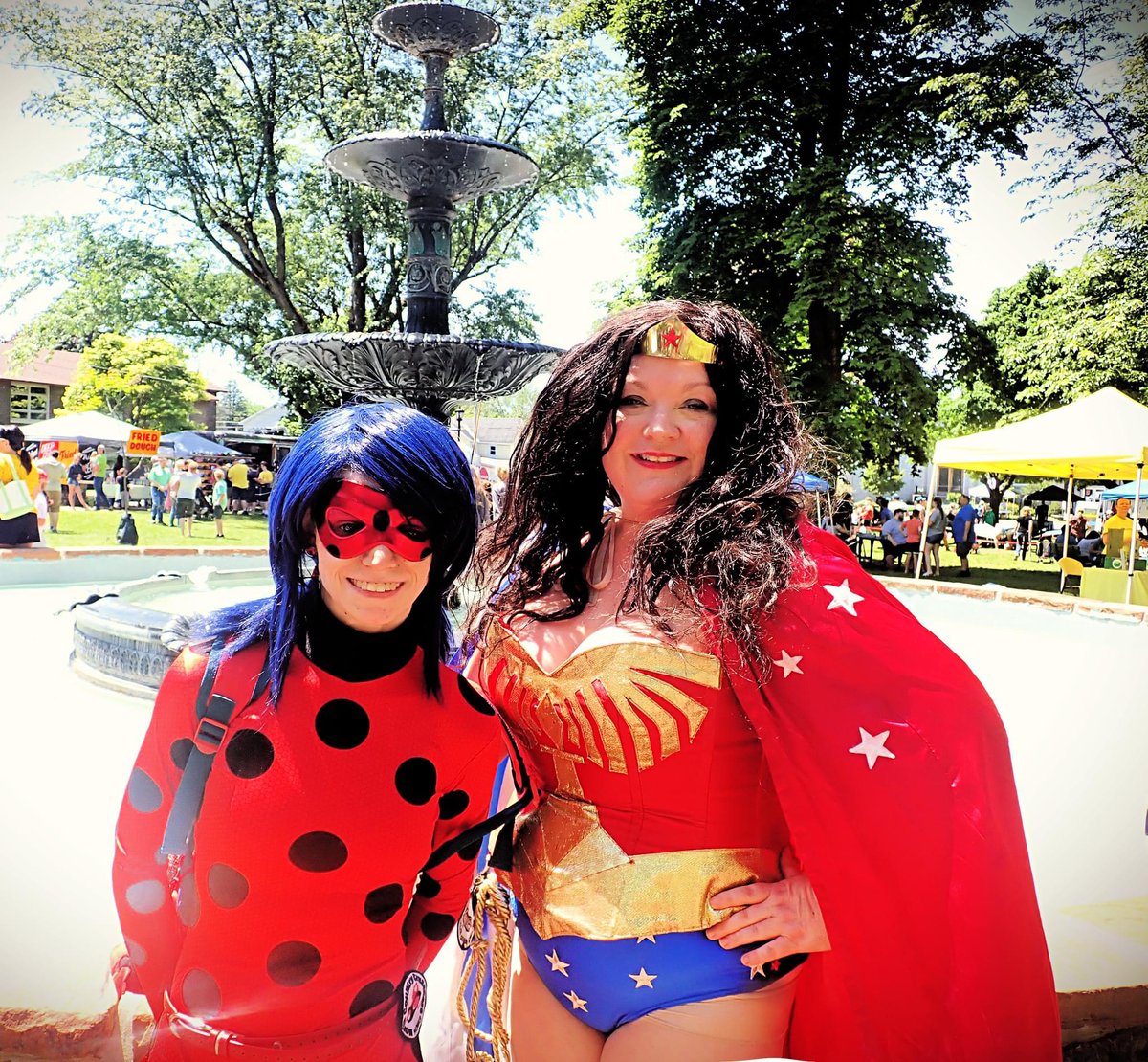 nothcountycos's tweet photo. It feels good to be back out i met up with my friend Wonder woman  @NCWonderWoman3 🐞🐈‍⬛the team really need more members#trending #northcountrycrusaders #lovewillsavetheword https://t.co/arlYFjbmHu
