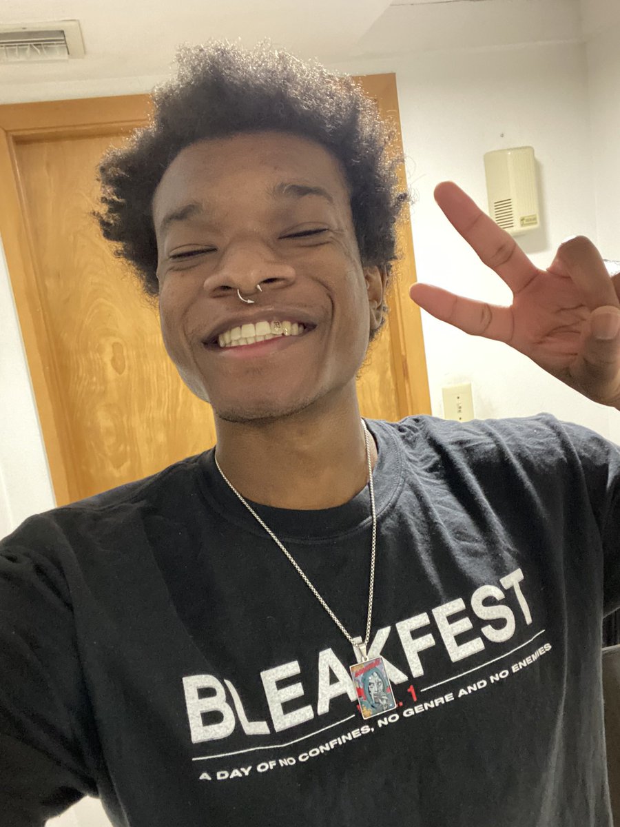 Kraken Hugger tweet media