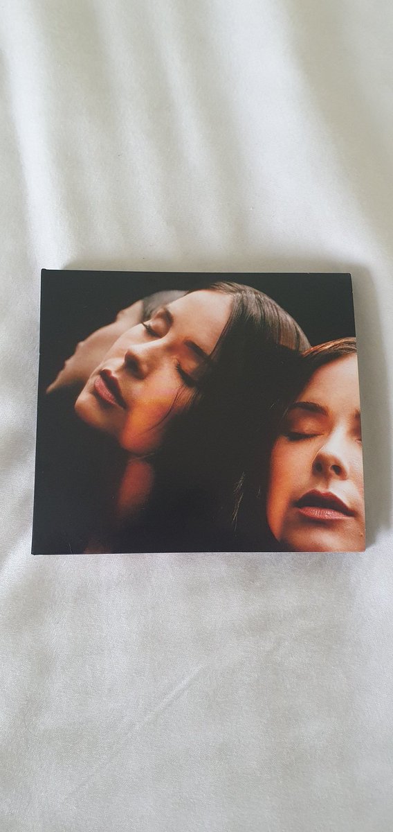 matzekatze7's tweet photo. Die neue Ära nach 5 Jahren🥺💪🎶
Freue mich schon aufs Konzert im Sommer😃🎶
#loyaltomyself @Lenas_view https://t.co/B8MUgLqEOz