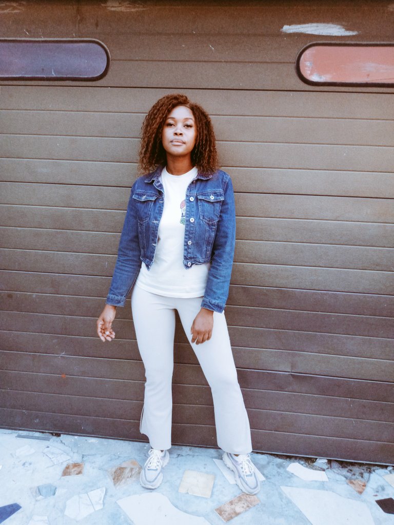 BadaZiyanda's tweet photo. Gugulethu #Entrepreneur 

Founder @YoungMinds_org 

Sunday, awakening the GIANT within❤🌕🙌🏾😍😚

#BusinessSuccess #Focus #femaleboss https://t.co/3rHxOh9VGa