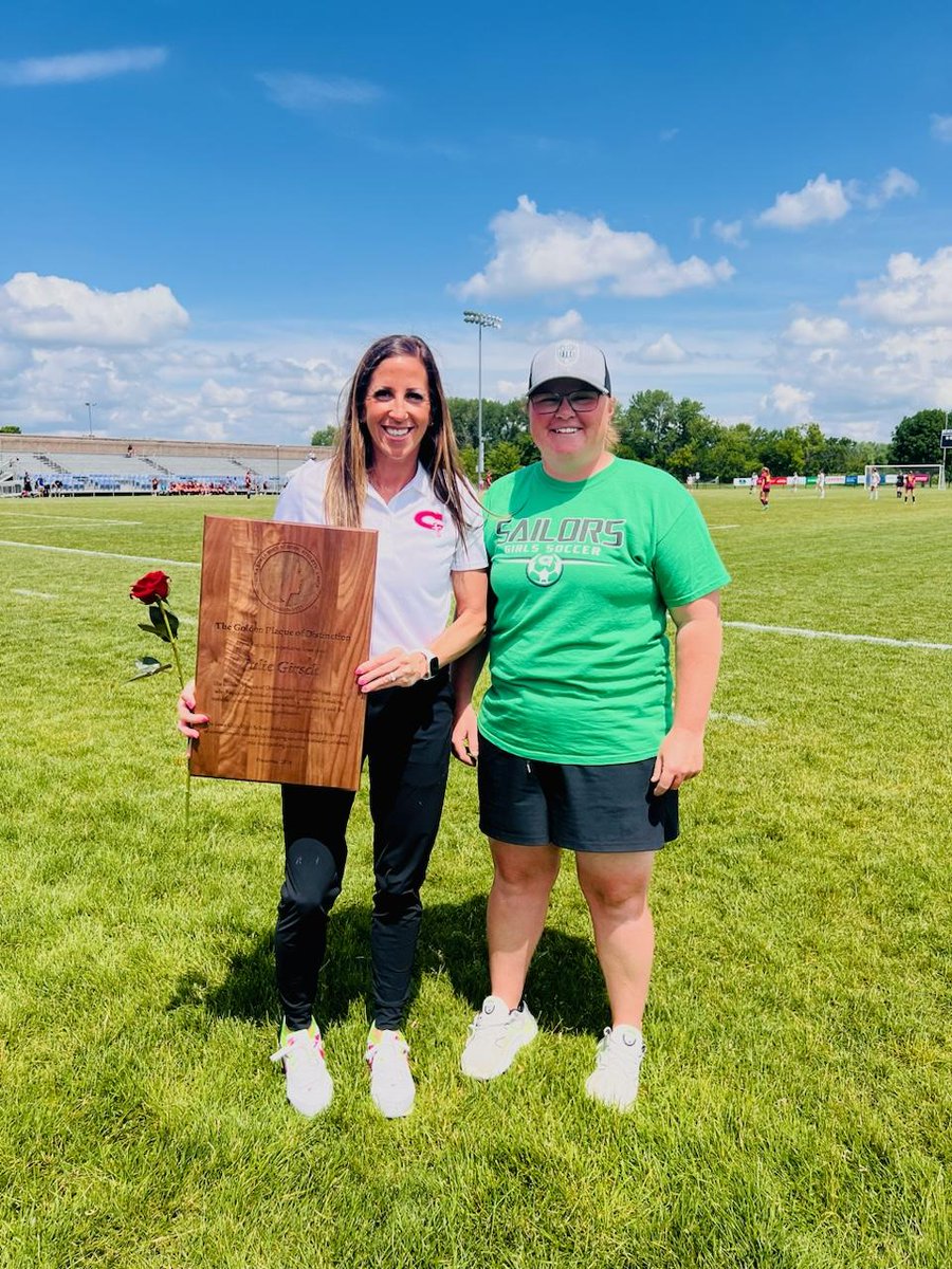 Congrats to Head Coach Julie Girsch on receiving the 2024 Golden Plaque of Distinction!
The award honors an Iowa coach who has demonstrated a successful career while making notable contributions toward school, community, and the coaching profession. We are lucky to have you!