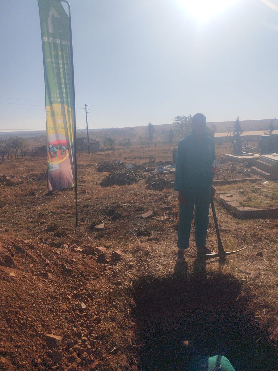 DiphiriSolution's tweet photo. #Funeral_Service
We serve communities across Limpopo &amp; Neighboring Provinces.

#We_Offer
✓Once-Off services 
✓Membership programs

#Our_Services
✓Grave digging and closure 
✓Building in Graves 
✓Cooking and Meal preparation 
✓Cleaning and waste management
✓Tombstone Repair https://t.co/PHUPBKdb6H