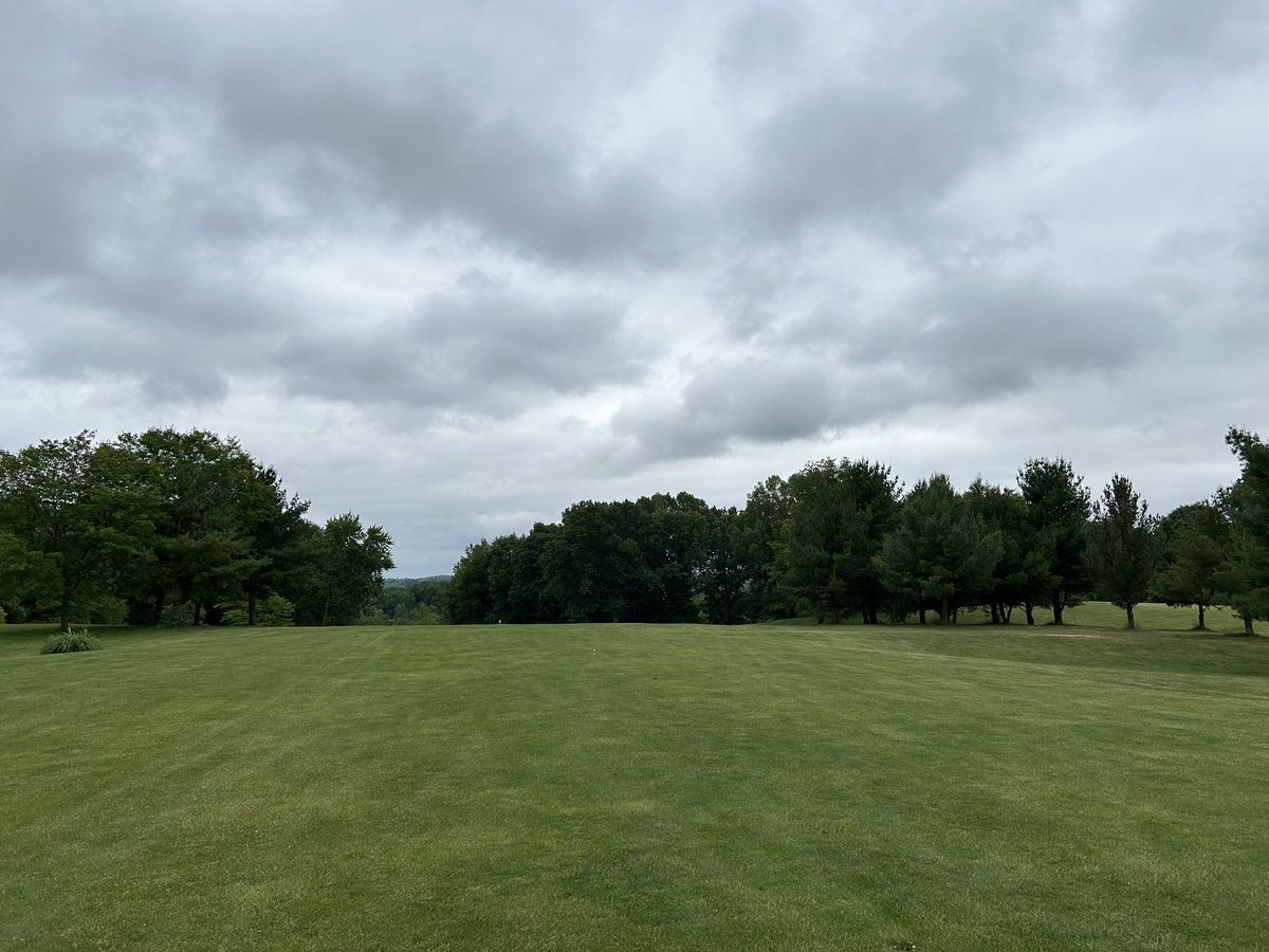 JeffPorterWX's tweet photo. Good early afternoon from #8 on the #BlueCourse at #HickoryRidge ⛳️⛳️⛳️ https://t.co/et772rhnbt