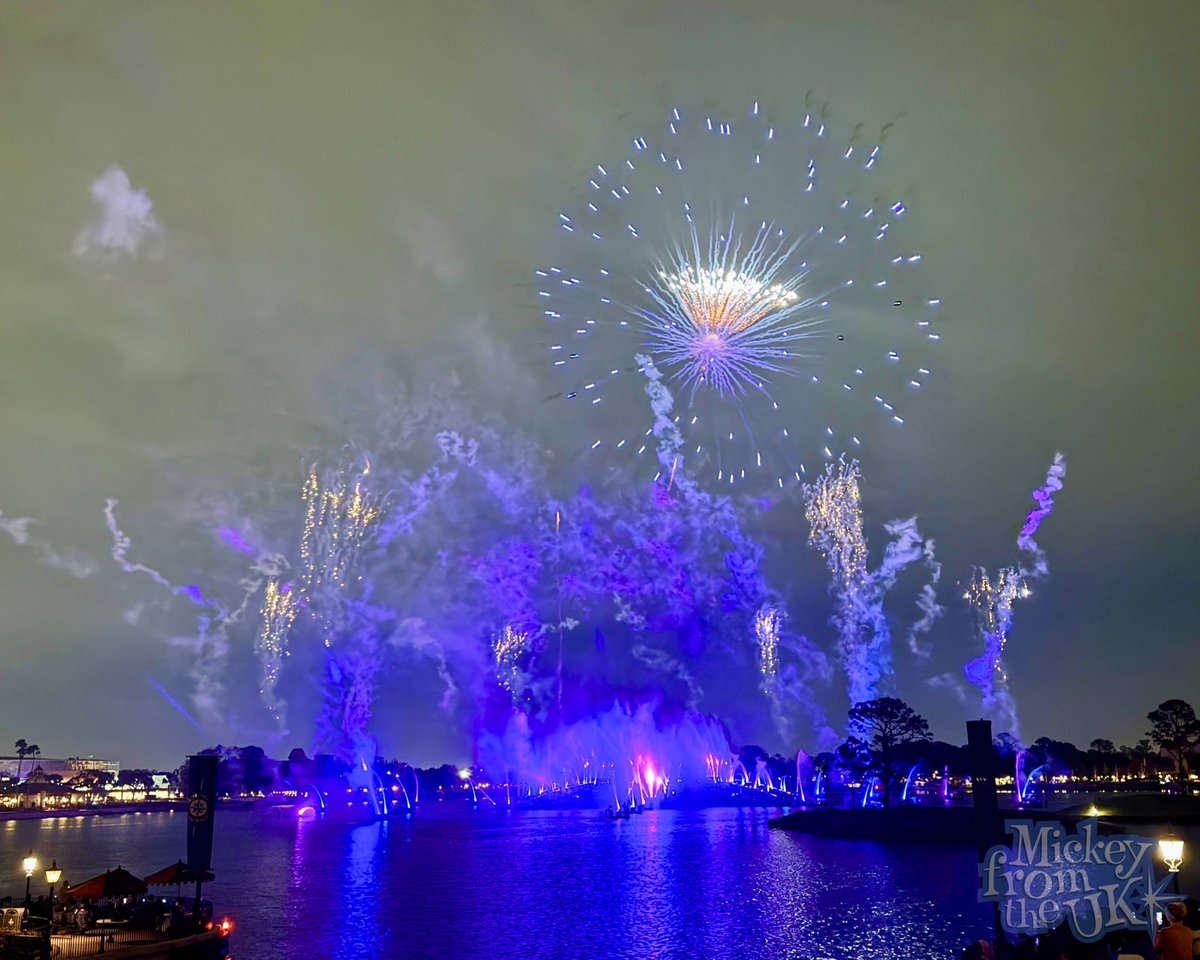 mickeyfromtheuk's tweet photo. Luminous The Symphony Of Us π A few of my favourite shots of this incredible new EPCOT nighttime spectacular.
#disneyworld #waltdisneyworld #disneyparksuk #disneyparks #disneyuk #epcot #luminous #epcotfireworks #disneyfireworks #worldshowcaselagoon #luminousthesymphonyofus https://t.co/q7Vm9lnIdi