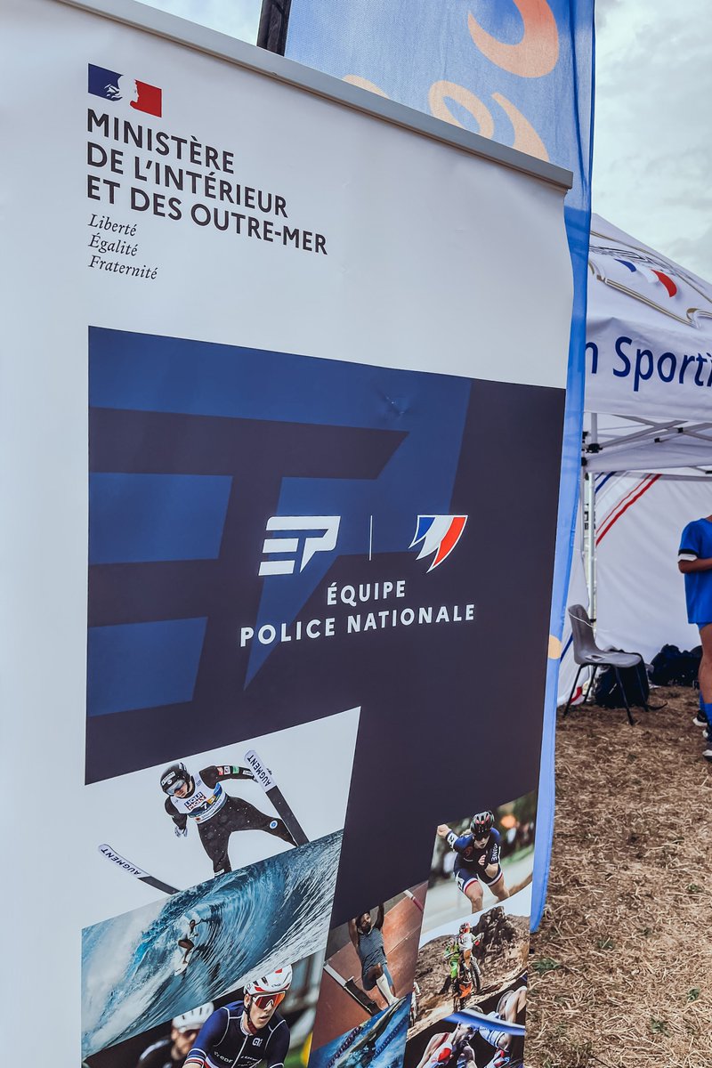 GaetanKhelifa's tweet photo. Aujourd’hui, jeunes issus de tous les quartiers de Marseille et @PoliceNat13 réunis dans la même équipe.
Bravo au #SCPM et son président pour l’organisation de ces #MiniJO2024. https://t.co/4pTXAhYEMe