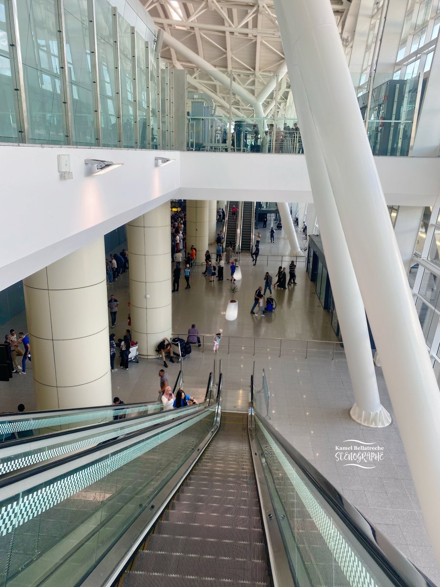 Aéroport International d'Alger Houari Boumediène