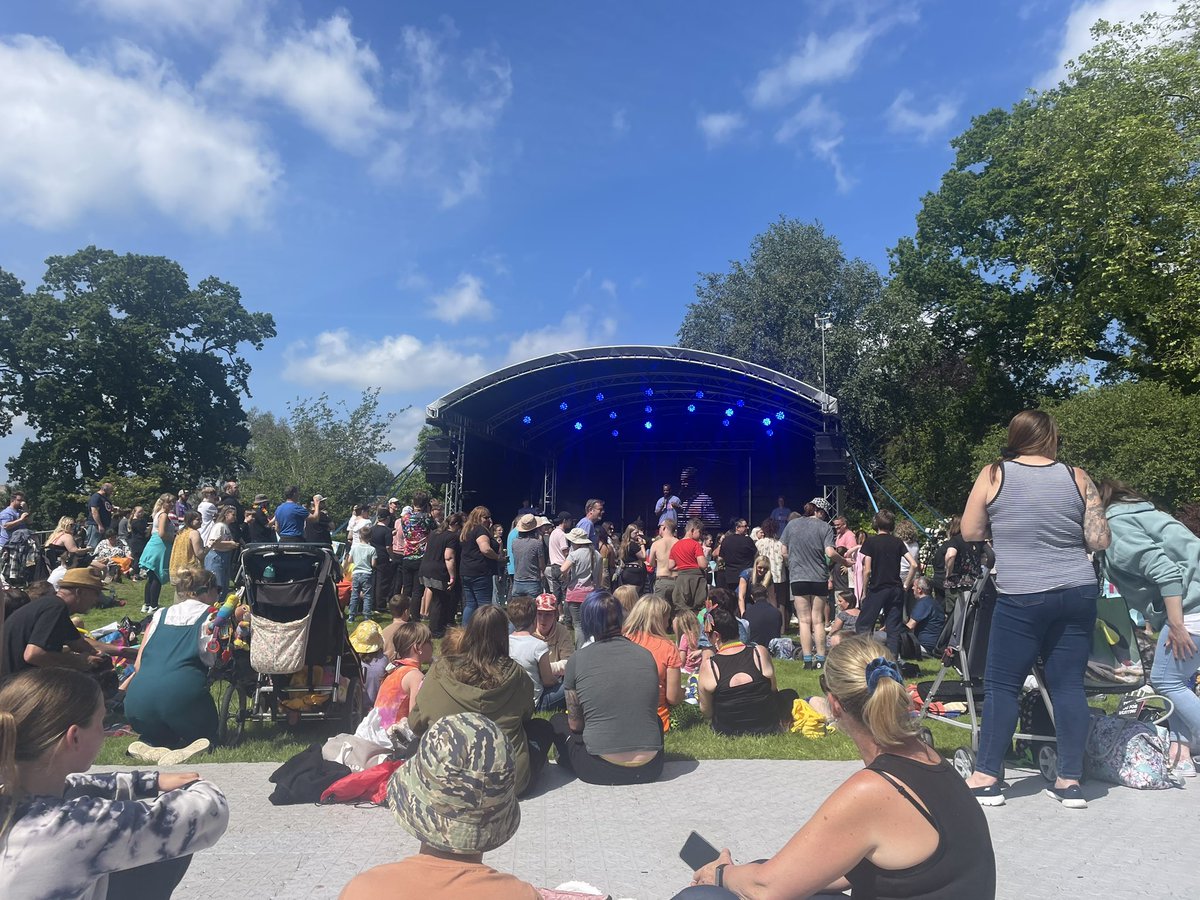 ElliceParkinson's tweet photo. It was our first time at #sendfest and we had such a wonderful time!
A beautifully welcoming, #inclusive and heart-warming day, surrounded by love and acceptance!
The children loved cake decorating, train tracks & fairy wands!
Thank you to everyone involved❤️#SEND @send_offer https://t.co/gXT6B2vVHk