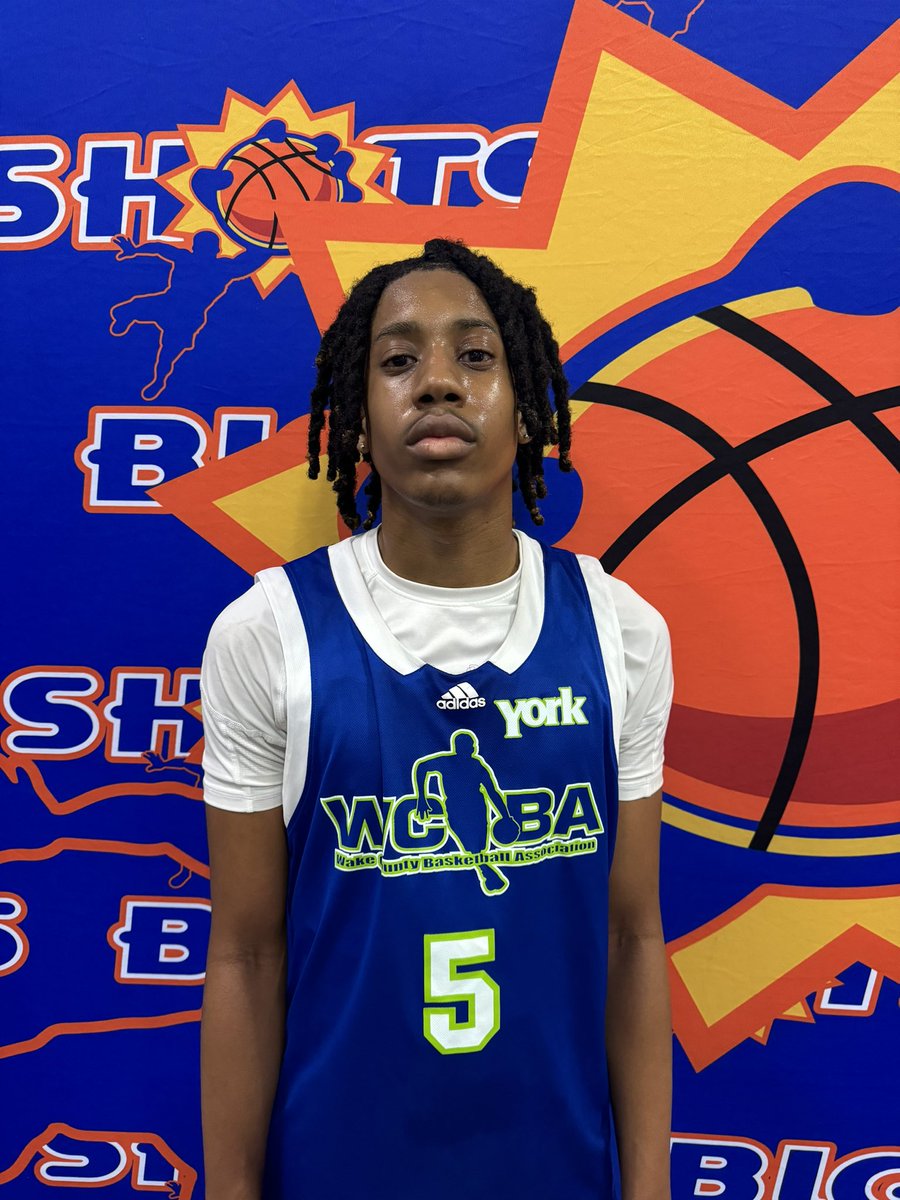 BigShotsGlobal's tweet photo. #BIGSHOTS #GreensboroJam

17U Slam

WCBA - 80
#5 Chandler Maby 27 pts
#15 Bishop Jones 33 pts

BBA Nets Marsh - 82
#31 Eli Martin 23 pts https://t.co/BU2vUR6ocg