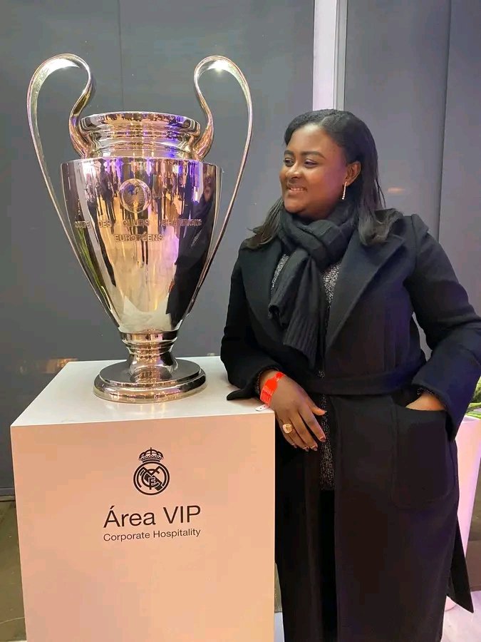 La sénatrice 🇨🇩 <a href="/Muyumba/">Amb.Francine MUYUMBA NKANGA 🇨🇩</a>  a pris également part à la finale de la Ligue des champions Européenne à #Wembley_Stadium.