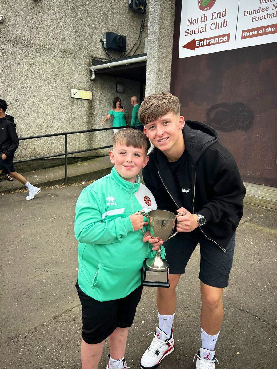 TheoB1983 tweet media