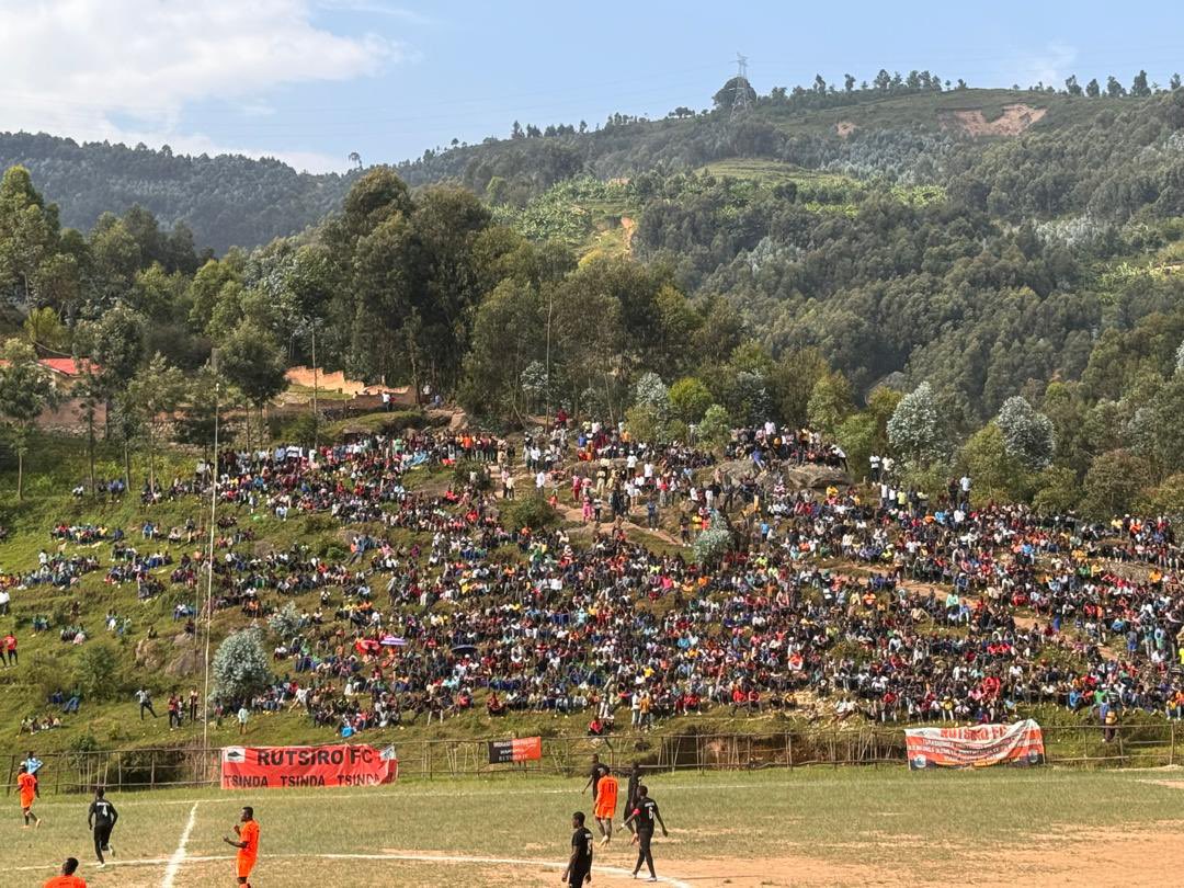 alphonsenkunda's tweet photo. #Rutsiro Fc yatsinze #IntareFC ibitego 2-0 yiyongerera amahirwe yo kuzamuka mu Cyiciro cya Mbere.
Mu gihe habura imikino ibiri ngo imikino ya play-offs isozwe, amakipe akurikiranye kuri ubu buryo:
1. Vision FC 10 pts
2. Rutsiro FC 7 pts
3. AS Muhanga 4 pts
4. Intare FC 1 pt https://t.co/D2ToPQKofr