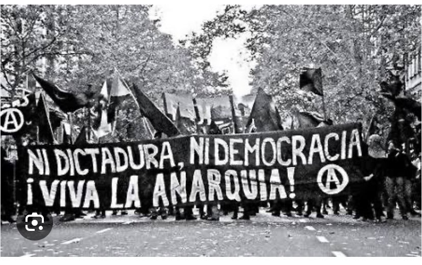 quinomixe's tweet photo. ¡Muerte al estado y a los partidos políticos! ¡Viva la autogestión y los autogobiernos! https://t.co/9DrV5lf1A5
