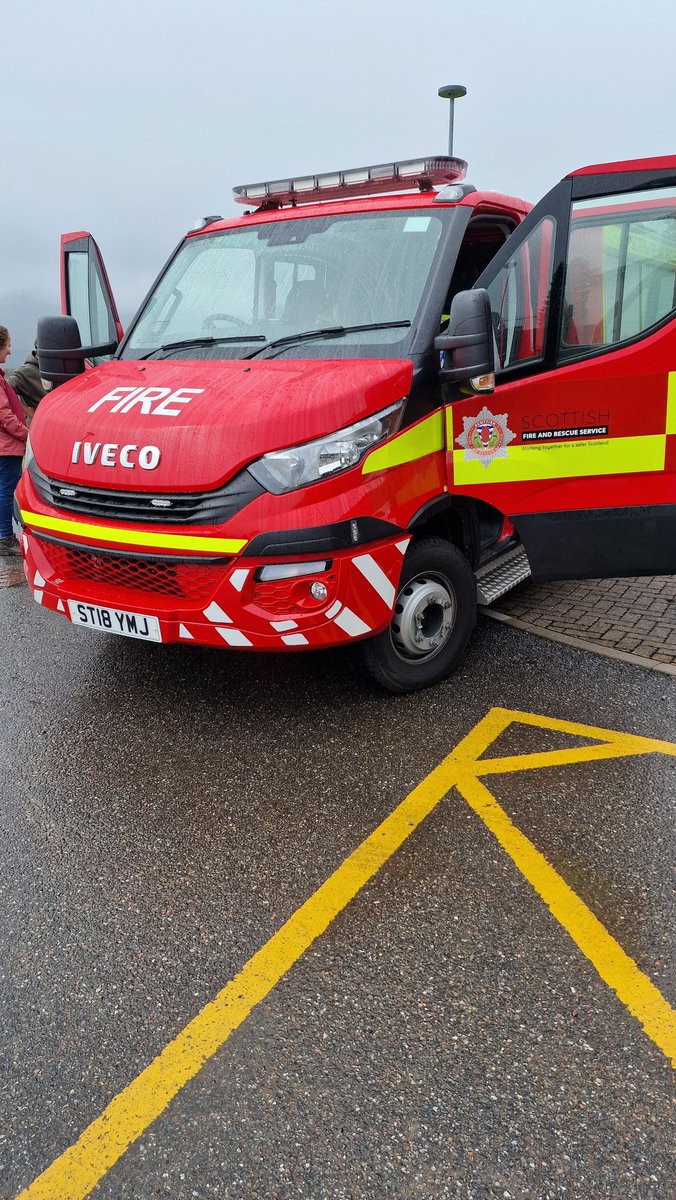 Che_Scott_SFRS's tweet image. I supported a "Cuppa with the Crew"at Lochaline Fire Station today organised by the crew. Local community leaders and residents attended to discuss recruitment and SSRP and how it will shape the future of SFRS. Thanks to everyone for supporting with cakes and biscuits !!!