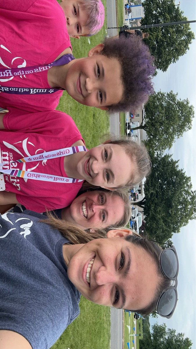 morriscrcs's tweet photo. Today Girls on the Run traveled to Buffalo for the end of season 5k🏃🏻‍♀️So proud of all the girls &amp; their running buddies! #mycrcs @MelissaFeu74299 @megretchless @jtompkins120 https://t.co/B5RWK1iBEo