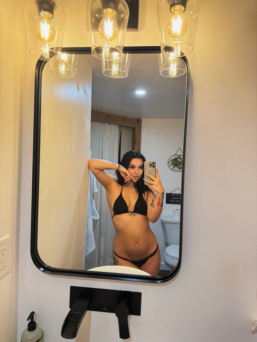 Good morning https://t.co/VQGTEPJoTx