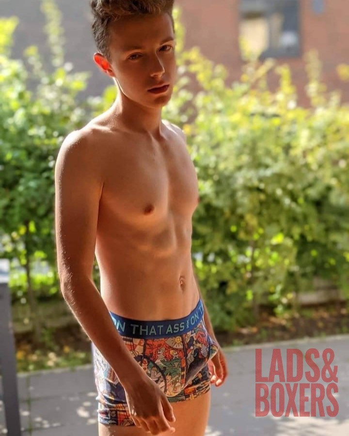 LadsAndBoxers's tweet photo. https://t.co/gr6JGOmx0N