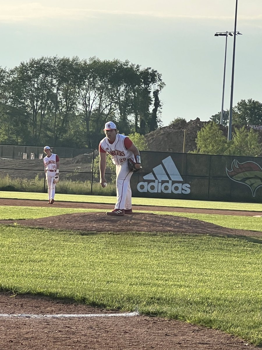 Cooper Warnecke tweet media