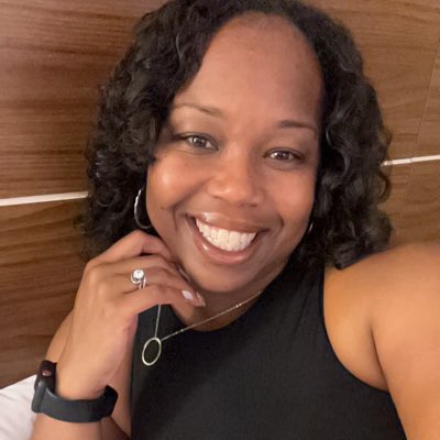 Mrs.Christina Snowden tweet media