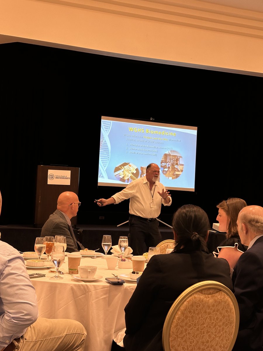 Ritaagarwal6's tweet image. #PLTW teacher Dr David Spotnick @CSAHQ #csaHOD
Miss you @fdjperez and @reece_nguyen .