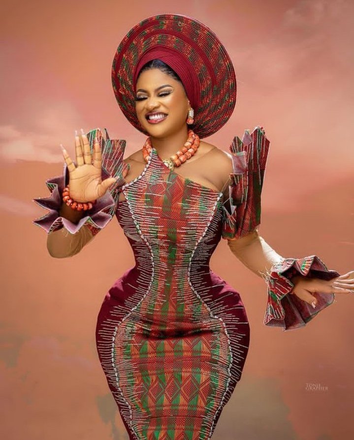 Biggpeace's tweet photo. Pressure tiwaa
Phyna, report to the diary room immediately 🤣

HAPPY BIRTHDAY PHYNA 
SMAQ SEASON2
PHYNA CELEBRATION DAY

HAPPY BIRTHDAY PHYNA 
SMAQ SEASON2
PHYNA CELEBRATION DAY

HAPPY BIRTHDAY PHYNA 
SMAQ SEASON2
PHYNA CELEBRATION DAY
#dancingintoyear27
#lerenaissance27
#Phyna𓃰 https://t.co/tnrS0rS6ks