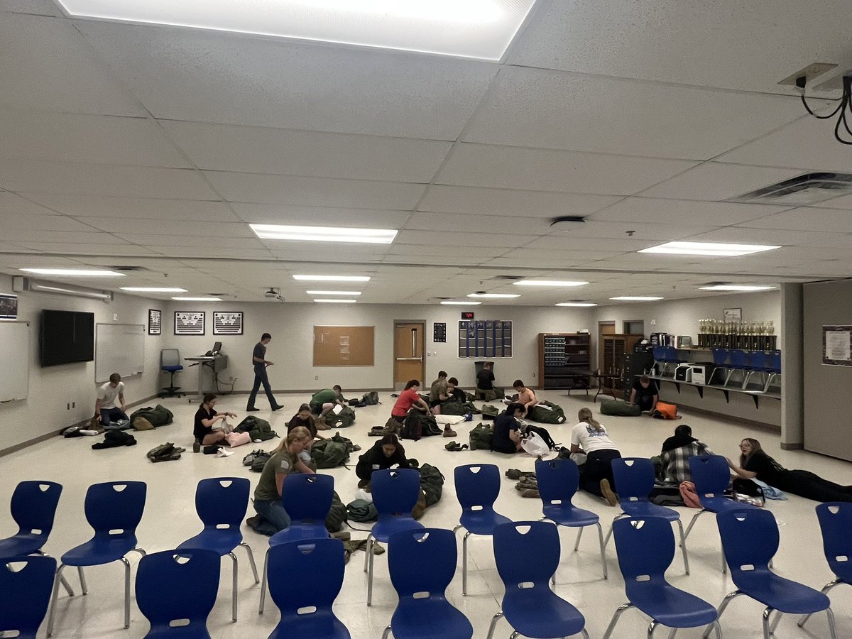 Rockvale HS JROTC tweet media