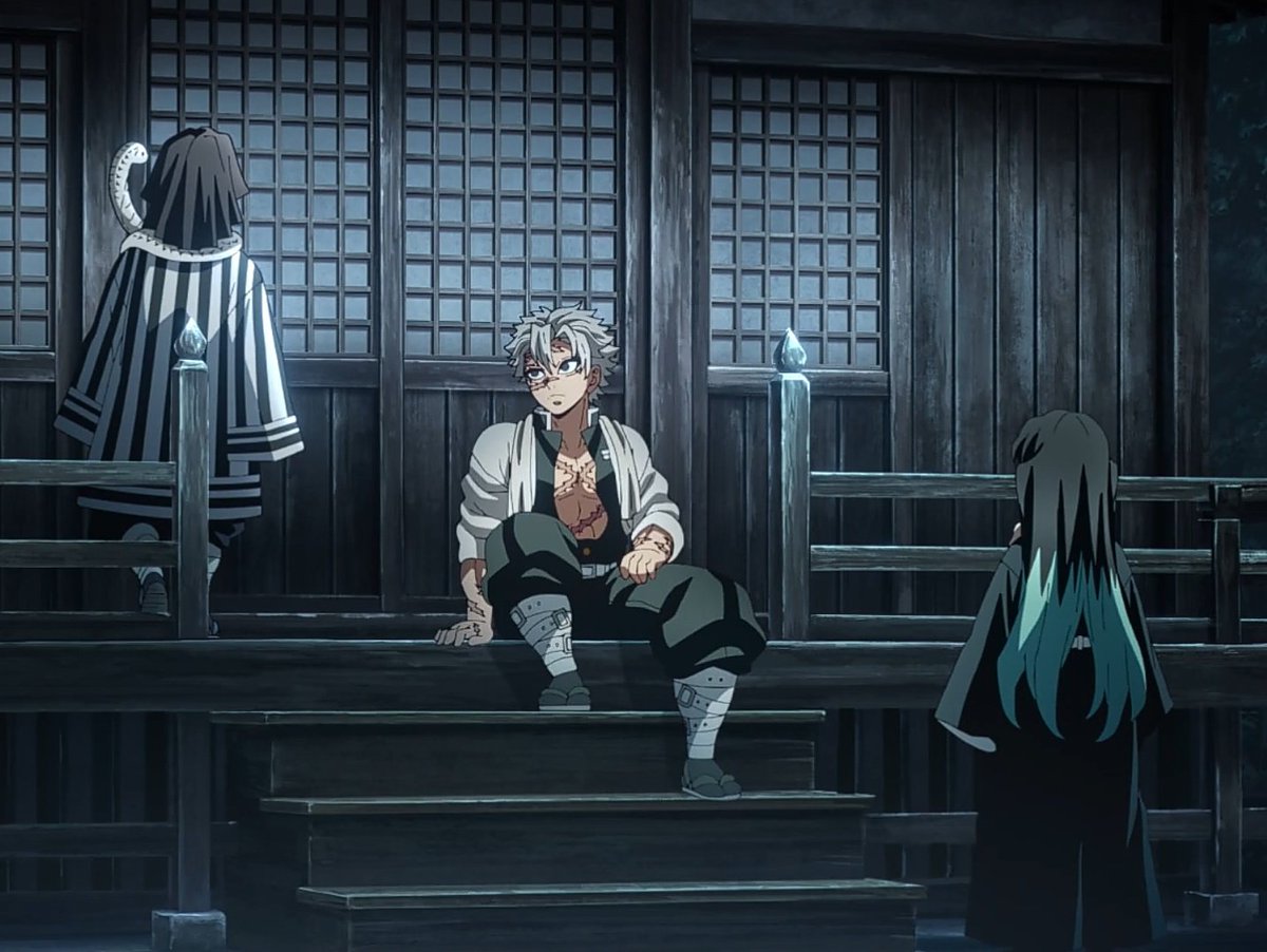 shinomitsuism's tweet photo. why is he always standing like that turn tf around https://t.co/qimxdBTUzS