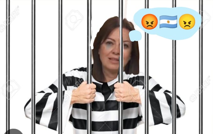 nosferatour's tweet photo. #RenunciaChorra https://t.co/jTTh4ISxg2