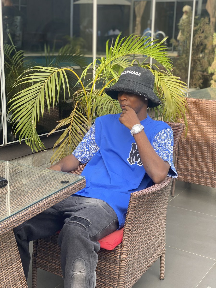 skipperdoral7's tweet photo. Tell you how I feel
you still won't understand
Focused on myself now
I'm a different man
Everyday I prayed God had a different plan
Different path
I was on my own lknow that wouldlast https://t.co/J7vGc3W2Ma