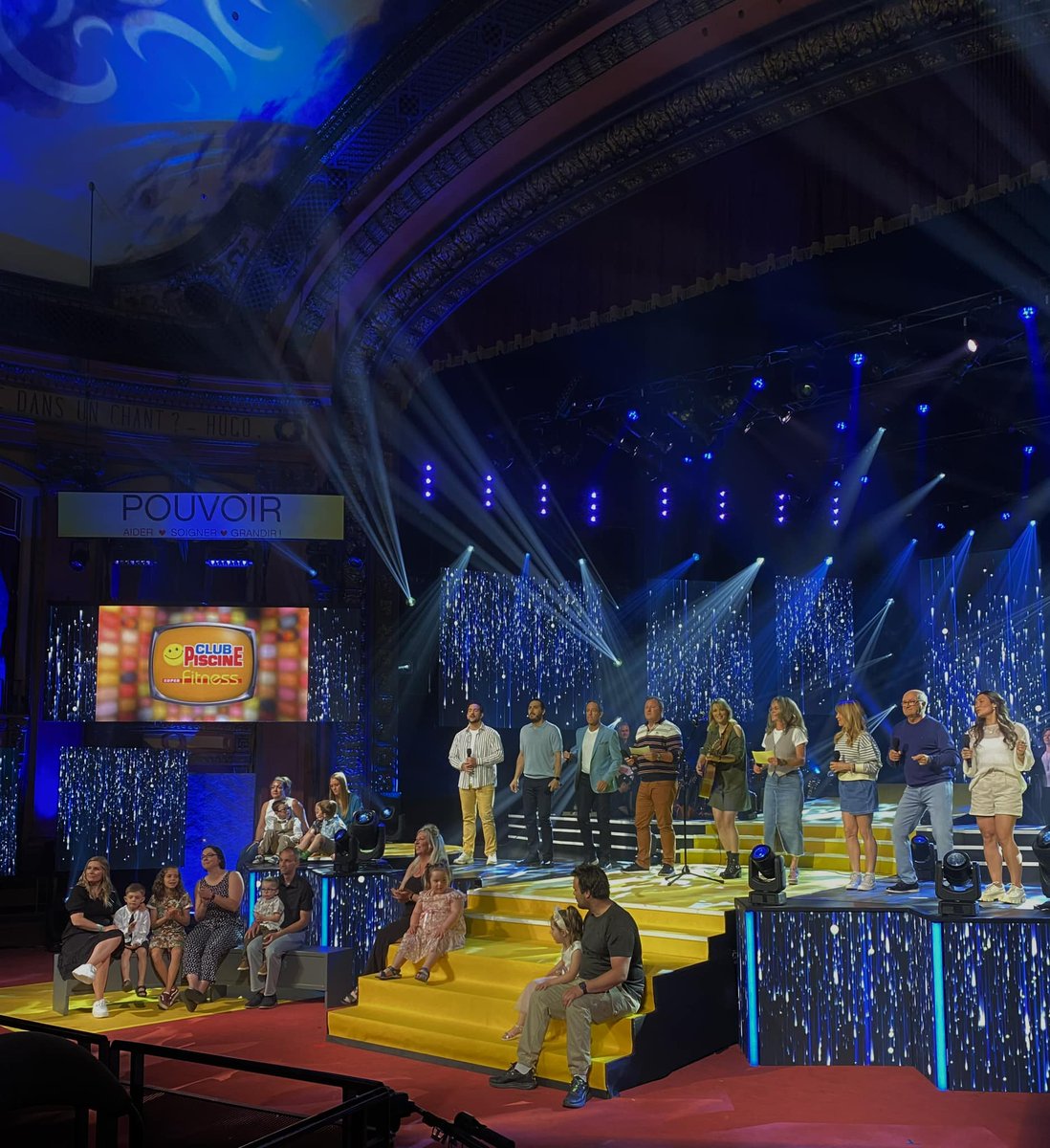 EnfantSoleil's tweet photo. C'est parti ☀💛! Le 37e Téléthon Opération Enfant Soleil est maintenant en direct sur les ondes de TVA et TVA+. 📷 
Pour donner :
💻 https://t.co/jkoww2vTH0
📞1-833-9ENFANT
📱 Textez ENFANT (10$) ou SOLEIL (25$) au 20222
💚Membre Desjardins: Faites un don directement sur AccèsD https://t.co/nv6jYeVPaM