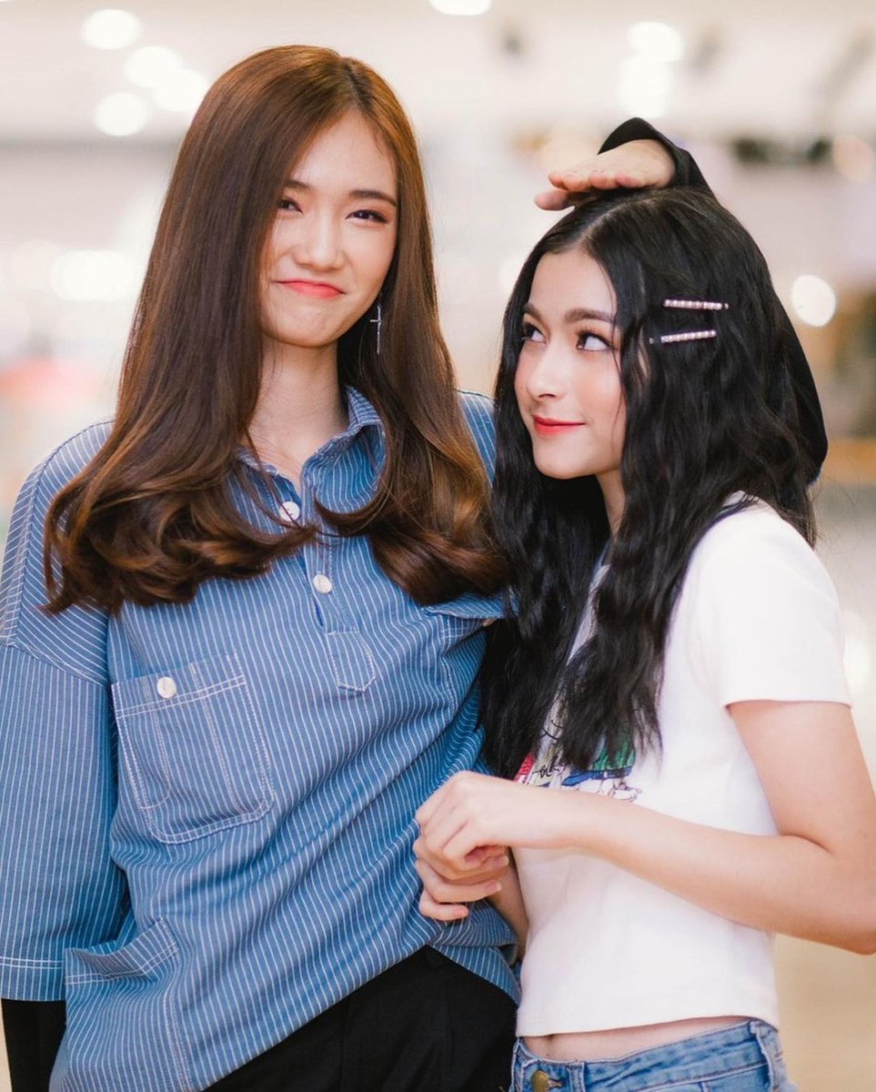 piployprim's tweet photo. missing them again 💔

♡ #primiily #piployrr #primpiploy #พรีมพิพลอย https://t.co/fS6keIugCS