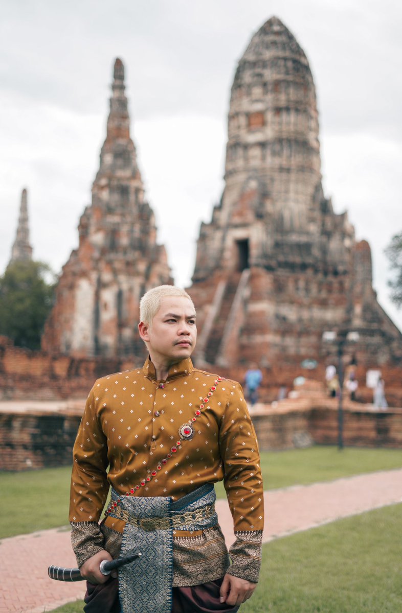 MPhotix's tweet photo. แต่งไทยหน่อยนะ https://t.co/ElYE9DlvKX