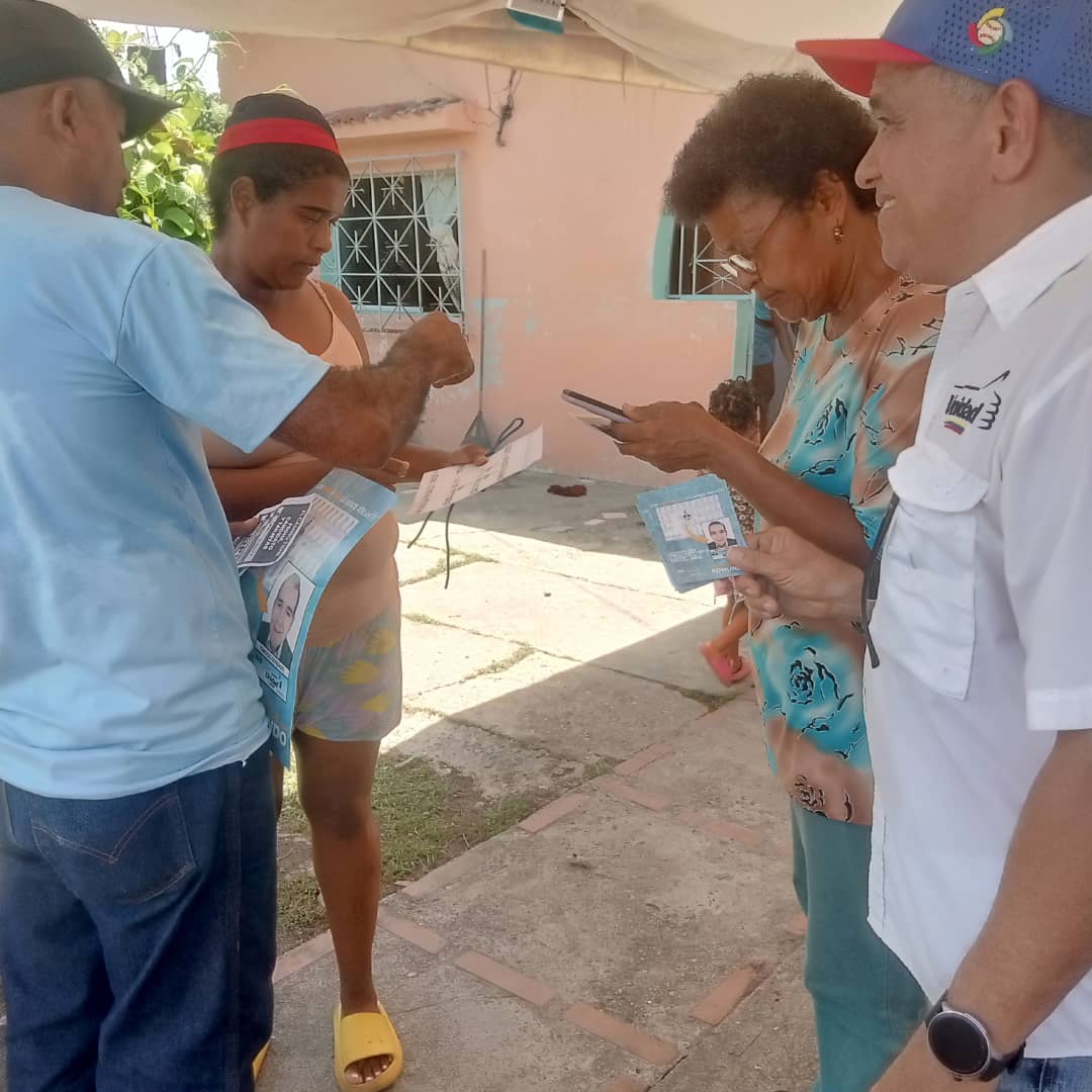 luisvasquez99's tweet photo. #01Junio El @ConVzlaComando de #Paez #EdoMiranda estuvimos desplegados en todas las parroquias de nuestro municipio, llevando el mensaje Como y donde Votar este próximo #28JULIO2024 Vamos todos con @EdmundoGU #UnidadYVoto https://t.co/J8NyBX06Q4