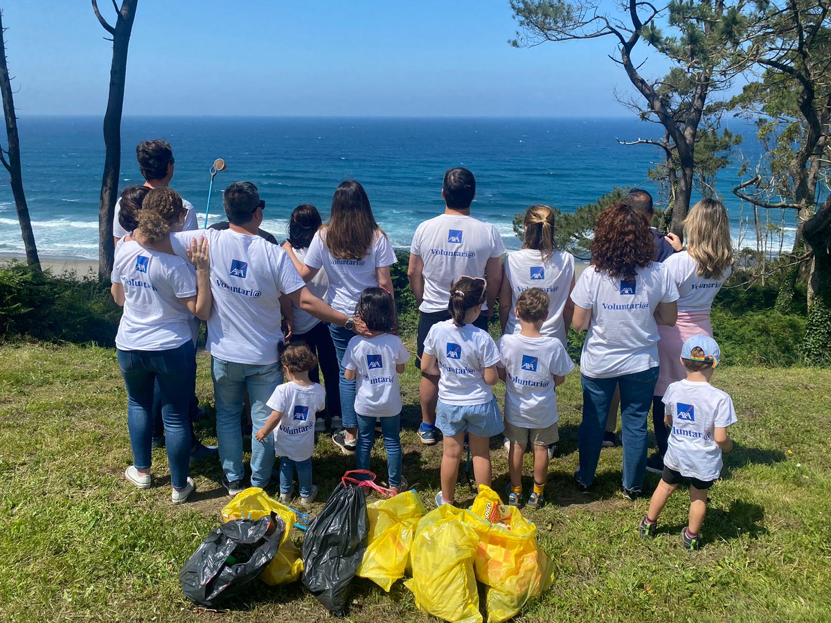 Domingos con la Familia AXA <a href="/FundacionAXA/">Fundación AXA</a> #AXAEurope&amp;HealthForWater, #voluntariosAXA, #AXAWeekForGood, #AXA4Climate