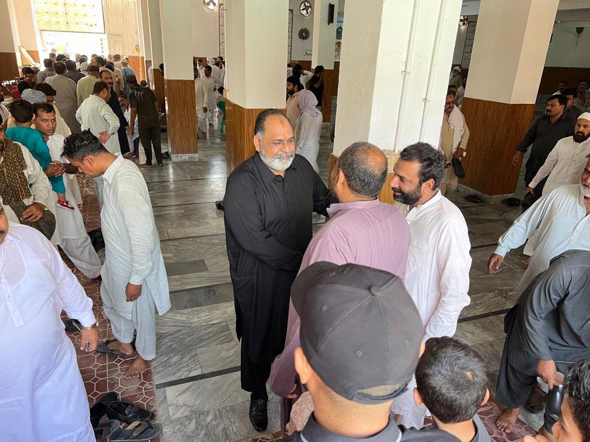 HajiWaqarMPA's tweet photo. Offered condolences to the families of the deceased in constituency #PP65 https://t.co/2Ft2LAyXRJ