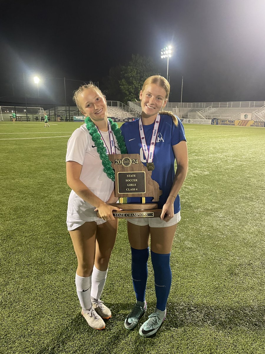 2024 𝓬𝓵𝓪𝓼𝓼 𝓾𝓹𝓭𝓪𝓽𝓮! 
Congrats to our newest State Champion Lions @rhyan_ward and <a href="/carolineritter0/">Caroline Ritter</a> and their Nerinx Markers. Shout out to <a href="/Kori_robinson11/">KoriRobinson</a> and her Eureka team too. Double OT thriller... electric atmosphere. All together soon! 🦁