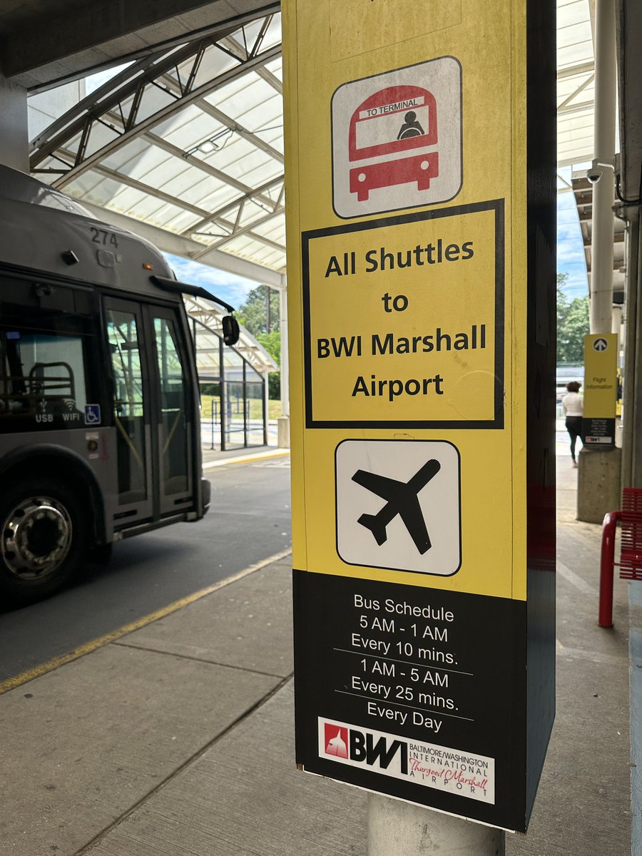 AmtrakMatt's tweet photo. @BWI_Airport when will the bus status monitor work at the terminal? The bus to the rail station has been infrequent since COVID. Just missed it today and took 29 mins for another (not 10 like on the sign, during the middle of the day). TIA https://t.co/9rgi82ub96