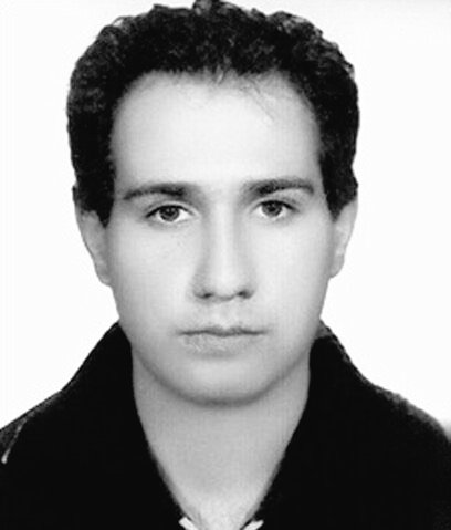 Sssccpp's tweet photo. در بازداشتگاه کهریزک آنقدر زدند هر دو کلیه‌اش را از دست داد، بعد از آزادی مرداد ۸۸ کشته شد. جنایتکاران هستند اما این اسم‌ها فراموش شدند!
#احمد_نجاتی_کارگر
#سیرک_انتخابات https://t.co/dlCnIkt8y7